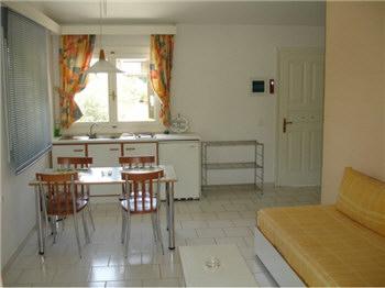 Ostria Apartments  Λίμνη