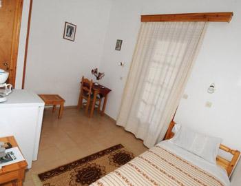 Αλκιθέα Single bedded room Λέσβος