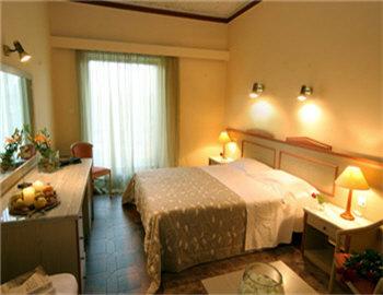 Antonios Hotel Δωμάτιο Ολυμπία Antonios Hotel Δωμάτιο Ολυμπία