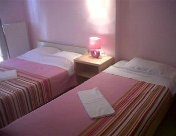 Hotel Colors Τρίκλινο δωμάτιο Παραλία Κατερίνης Hotel Colors Τρίκλινο δωμάτιο Παραλία Κατερίνης