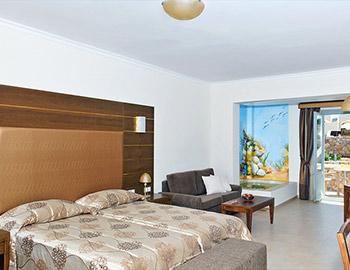 Astro Palace Junior suite με Jacuzzi Φηρά