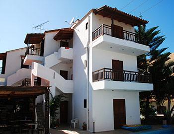 Sirocco Apartments  Χερσόνησος