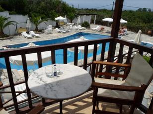 Seralis Hotel Πισίνα Κορώπη