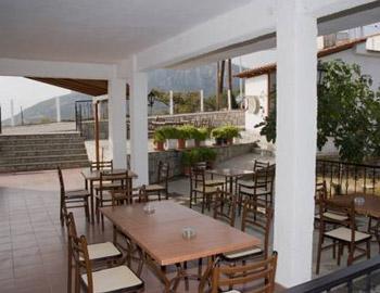 Arsenis Guesthouse Εστιατόριο Καλαμπάκα